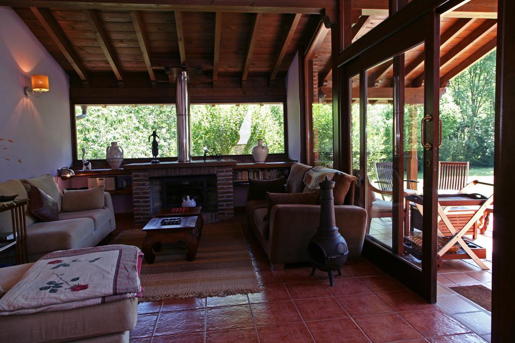 La Ablaneda Guest House Soto De Cangas Exterior photo